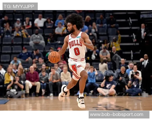 科比怀特备受瞩目但目前交易进展仍未实质性推进