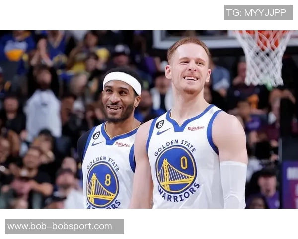 芬奇点评球队表现前三节进攻困难末节顶住压力海兰德与迪文表现出色