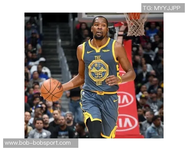 快船最后一攻战术设计巧妙小范与卢的配合展现战术智慧