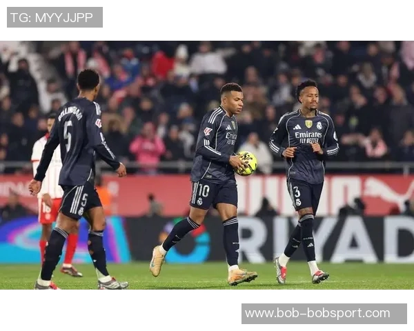 姆巴佩精彩抽射打破僵局居莱尔精准直塞助攻助力球队反击