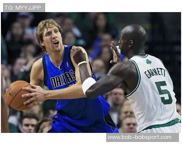 维拉纽瓦谈4号位阵容选择:德克首发KG替补字母哥被裁的深意