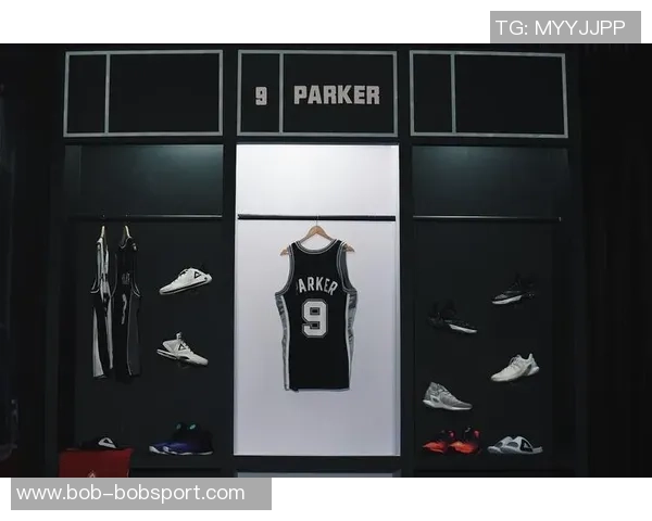 森林狼官方社媒展示爱德华兹新战靴AE2引发球迷热议是否比第一代更出色